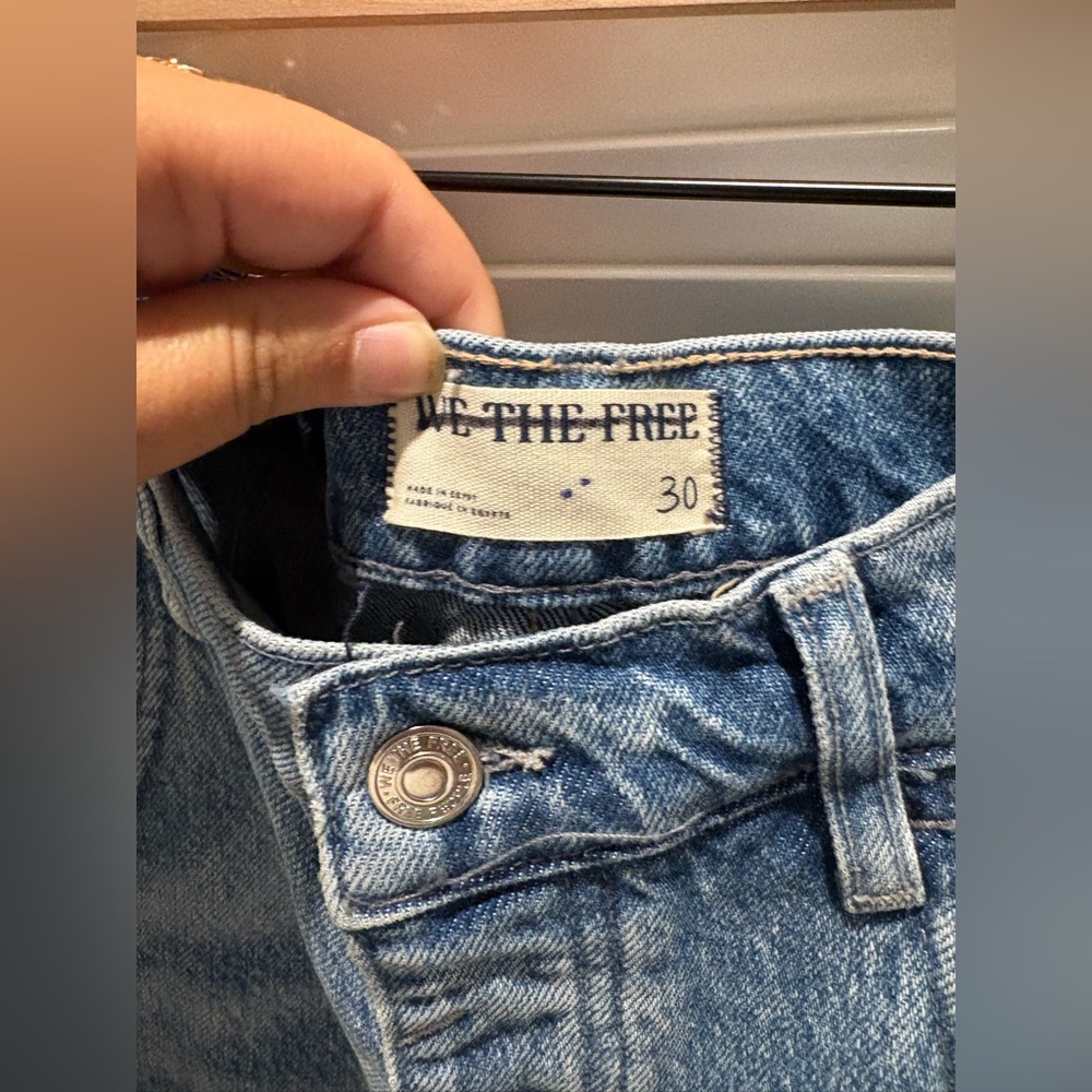 Free people barrel jeans NWOT distressed - Picture 4 of 4